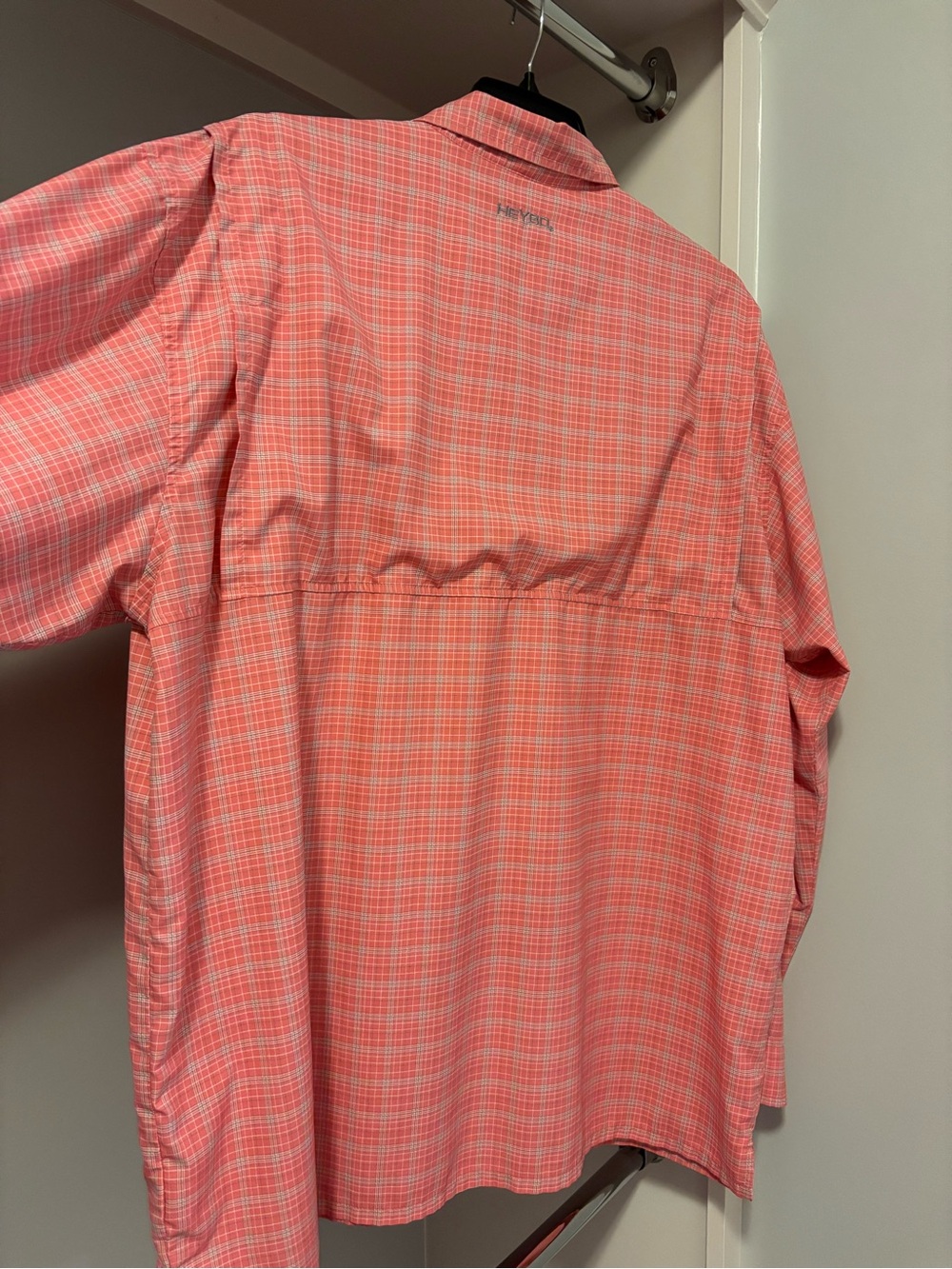 HEYBO Men's Coral Plaid Long-Sleeve Button-Down Shirt - Picture 3 of 4